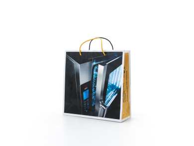 Shopper personalizzata 40x10x40 H - Carta patinata 165 gr. - plastifica lucida - Stampa quadricromia fondo pieno - maniglia tubicino Pvc cm 45